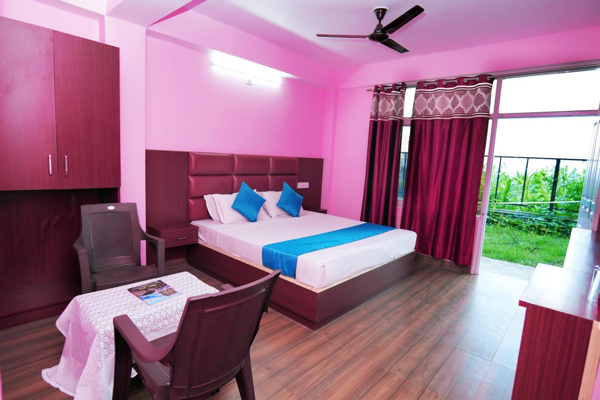 Shimla Hills Apartments 2Bhk Eksteriør billede