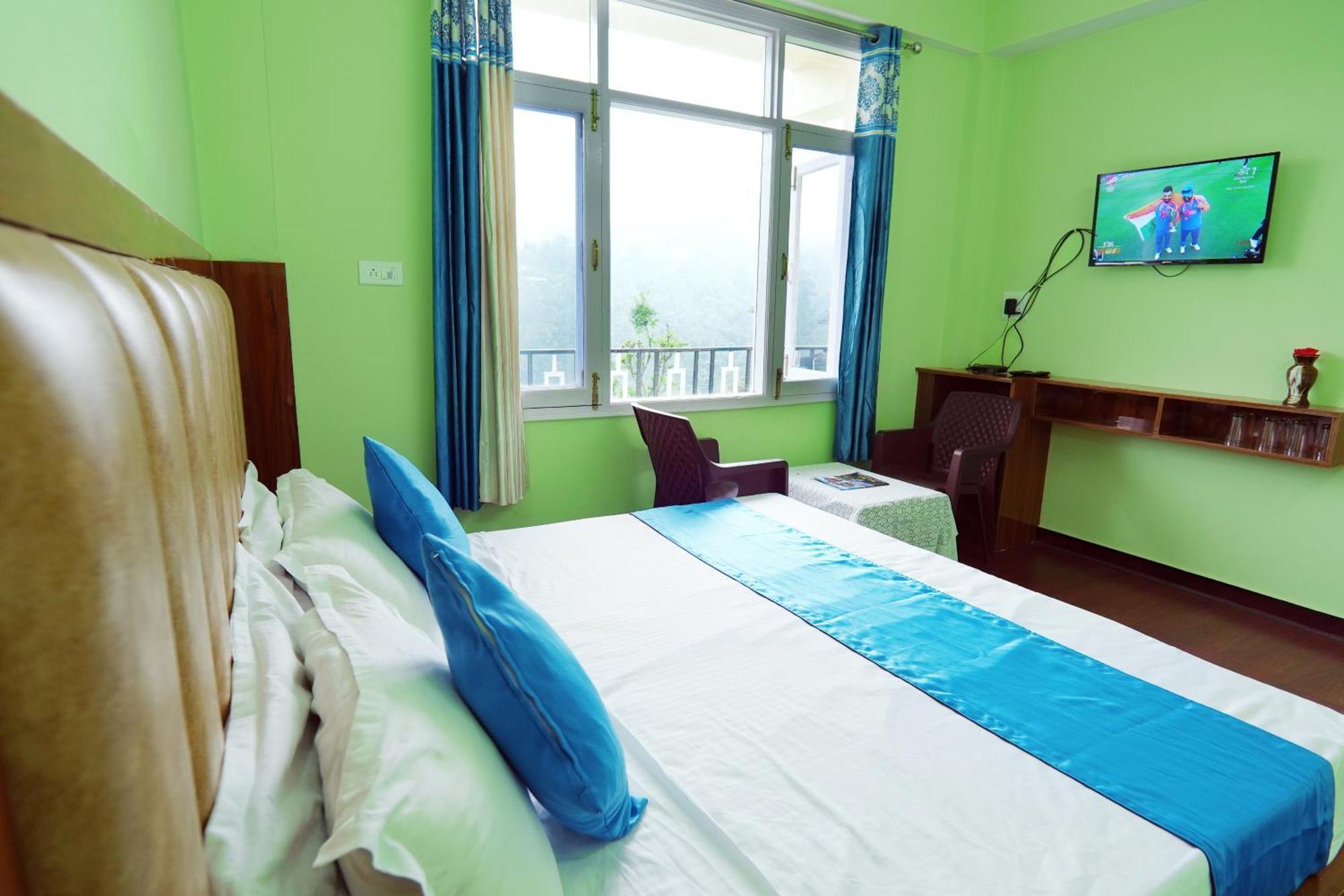 Shimla Hills Apartments 2Bhk Eksteriør billede